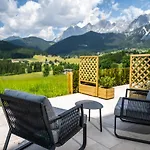 アパートホテル Alpin Residenz Dachsteinperle ラムサウ・アム・ダッハシュタイン