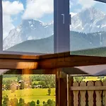 Alpin Residenz Dachsteinperle 4* 拉姆绍达赫斯坦