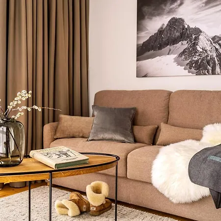 Alpin Residenz Dachsteinperle 4*