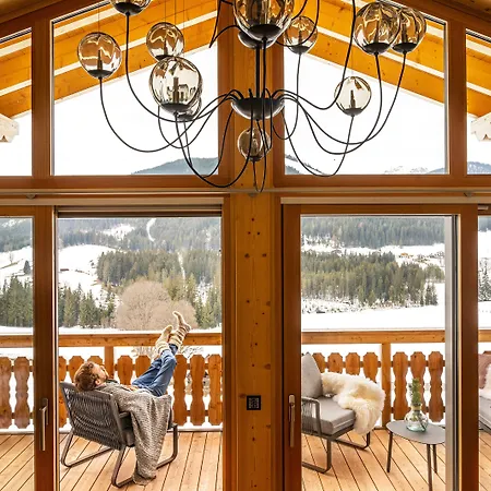 Alpin Residenz Dachsteinperle 4* ラムサウ・アム・ダッハシュタイン