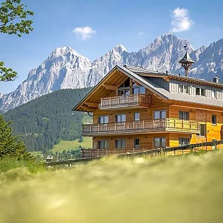 アパートホテル Alpin Residenz Dachsteinperle ラムサウ・アム・ダッハシュタイン