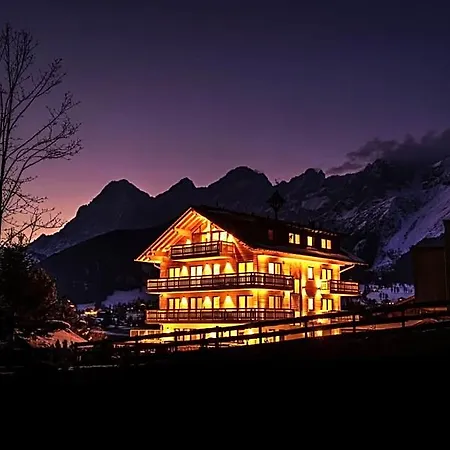 アパートホテル Alpin Residenz Dachsteinperle