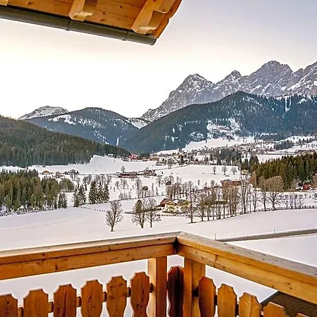 アパートホテル Alpin Residenz Dachsteinperle 4*