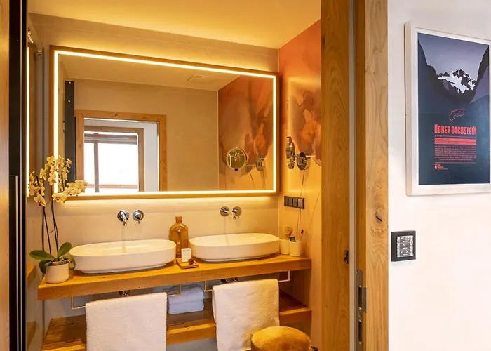 Alpin Residenz Dachsteinperle 아파트호텔