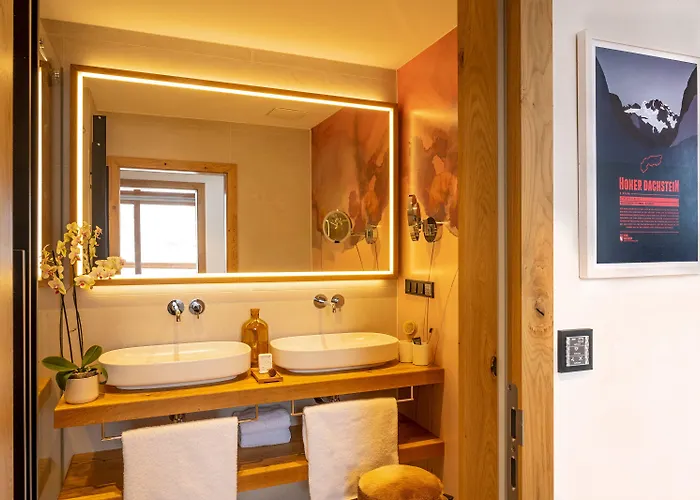 Alpin Residenz Dachsteinperle 아파트호텔 람자우 암 다흐스타인